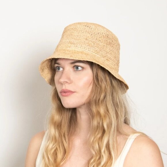 WYETH Aden Bucket Hat - Picture 1 of 3